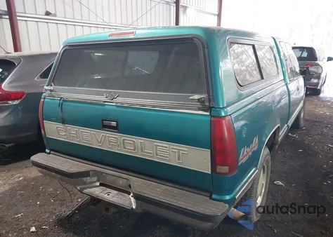 1996 Chevrolet Gmt-400 K1500 z USA, uszkodzony, nr VIN 2GCEK19M1T1112813